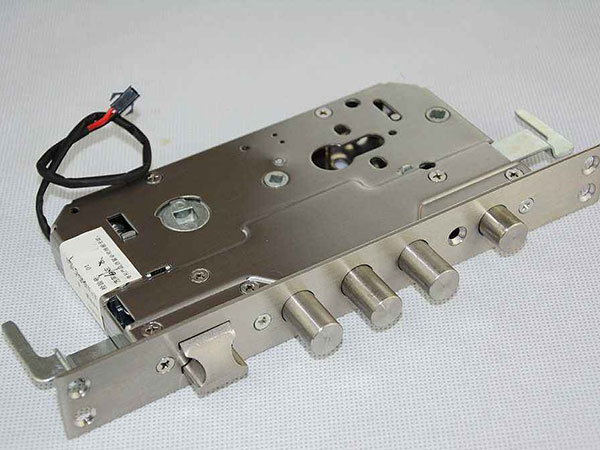 平度24小时上门开锁公司